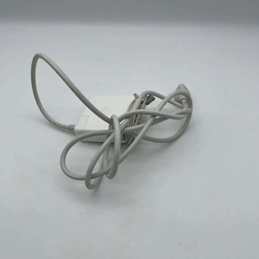 Apple 85W MagSafe 2 Power Adapter MacBook Pro Charger A1424 White OEM